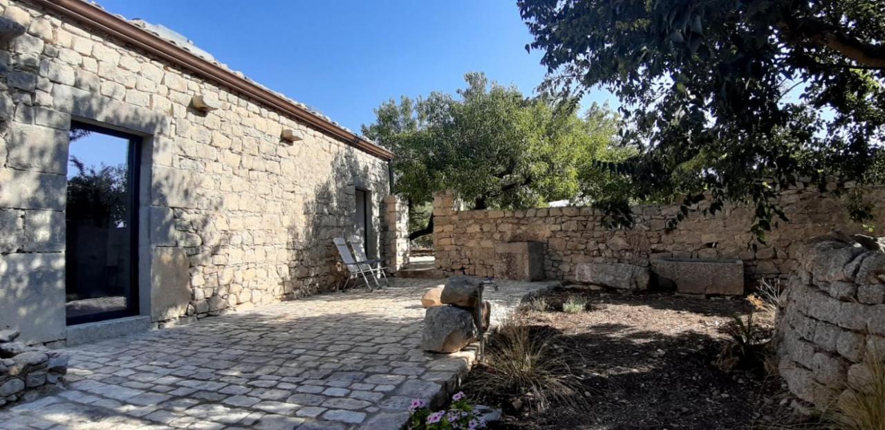 מודיקה Agriturismo Fondo Paliemmu מראה חיצוני תמונה